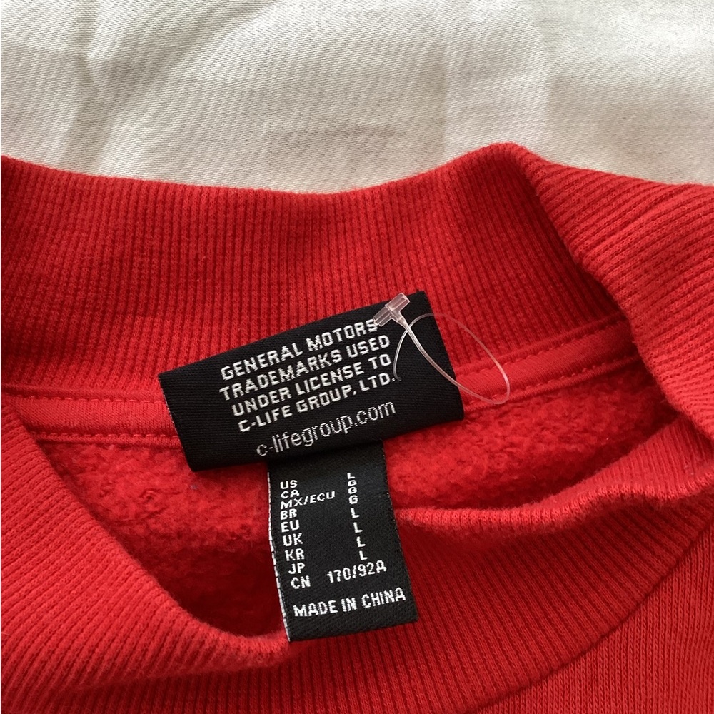 Red and Black Corvette Sweatshirt bought at forever21 never worn - Picture 4 of 5